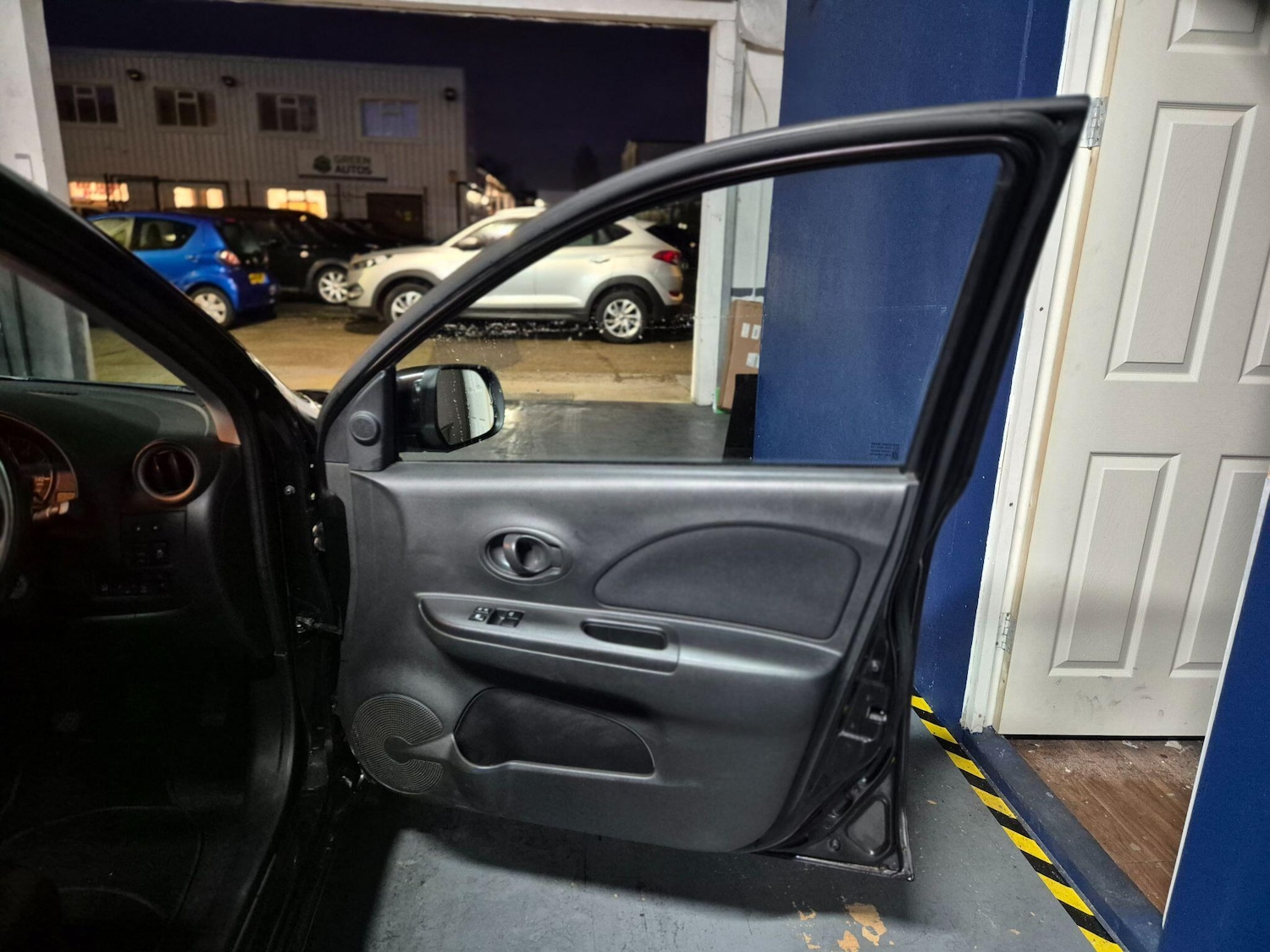 Used Nissan Micra 2012 for sale - 77484563: Photo 21