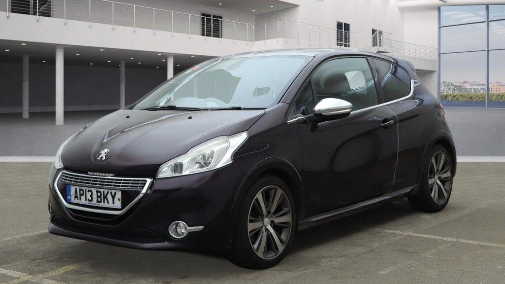 Used Peugeot 208 2013 for sale - 77892485: Photo 2