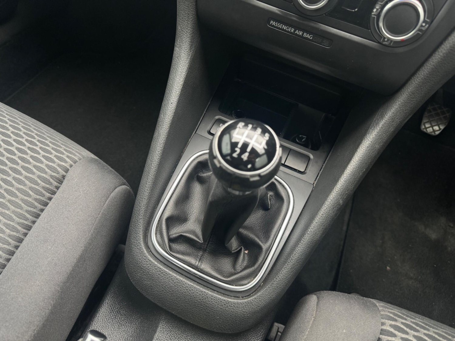 Used Volkswagen Golf 2010 for sale - 76060018: Photo 10