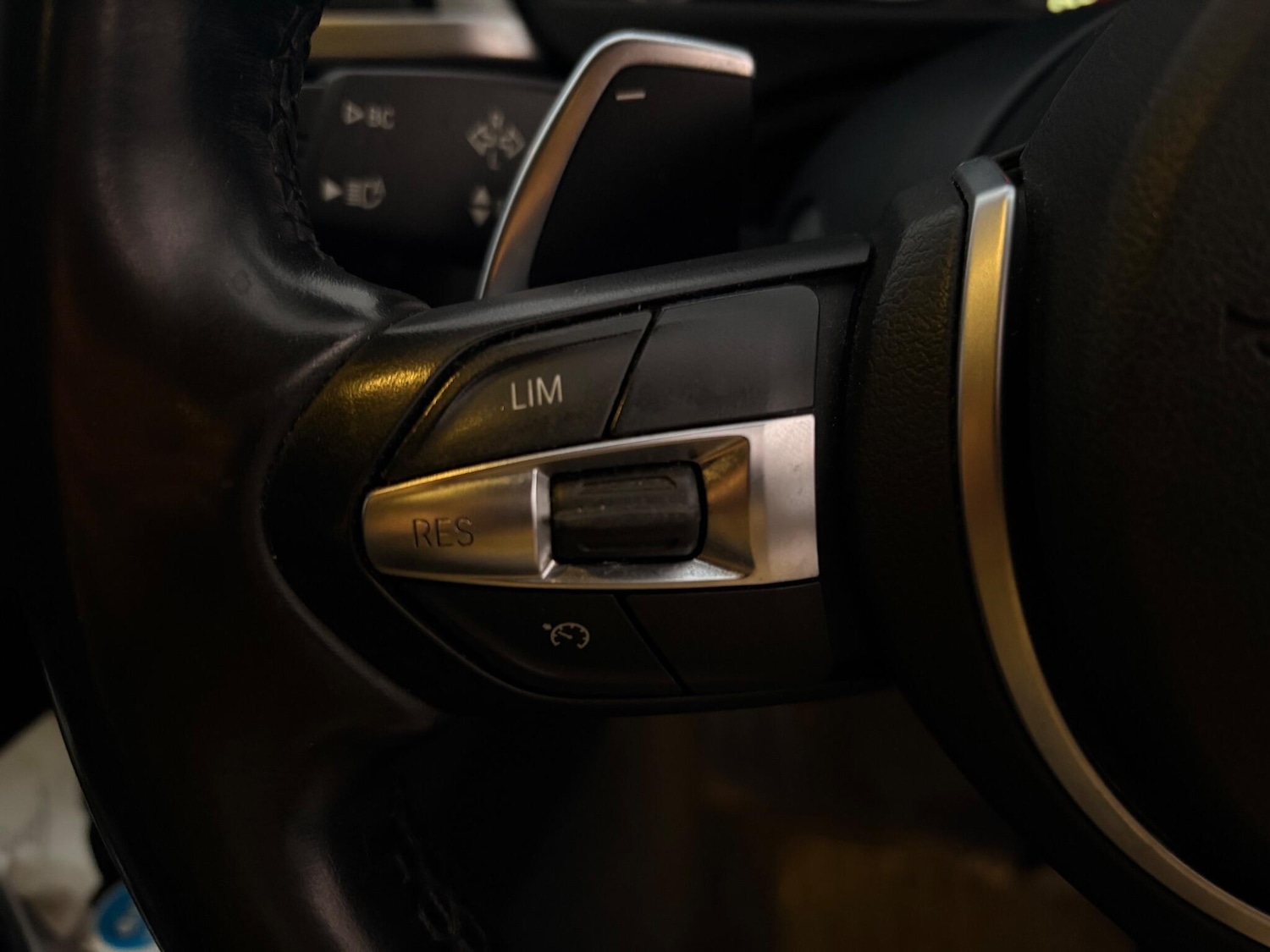 Used BMW 3 Series 2018 for sale - 77143939: Photo 14