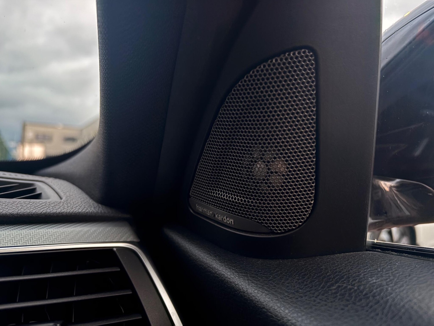 Used BMW 3 Series 2018 for sale - 77143939: Photo 19