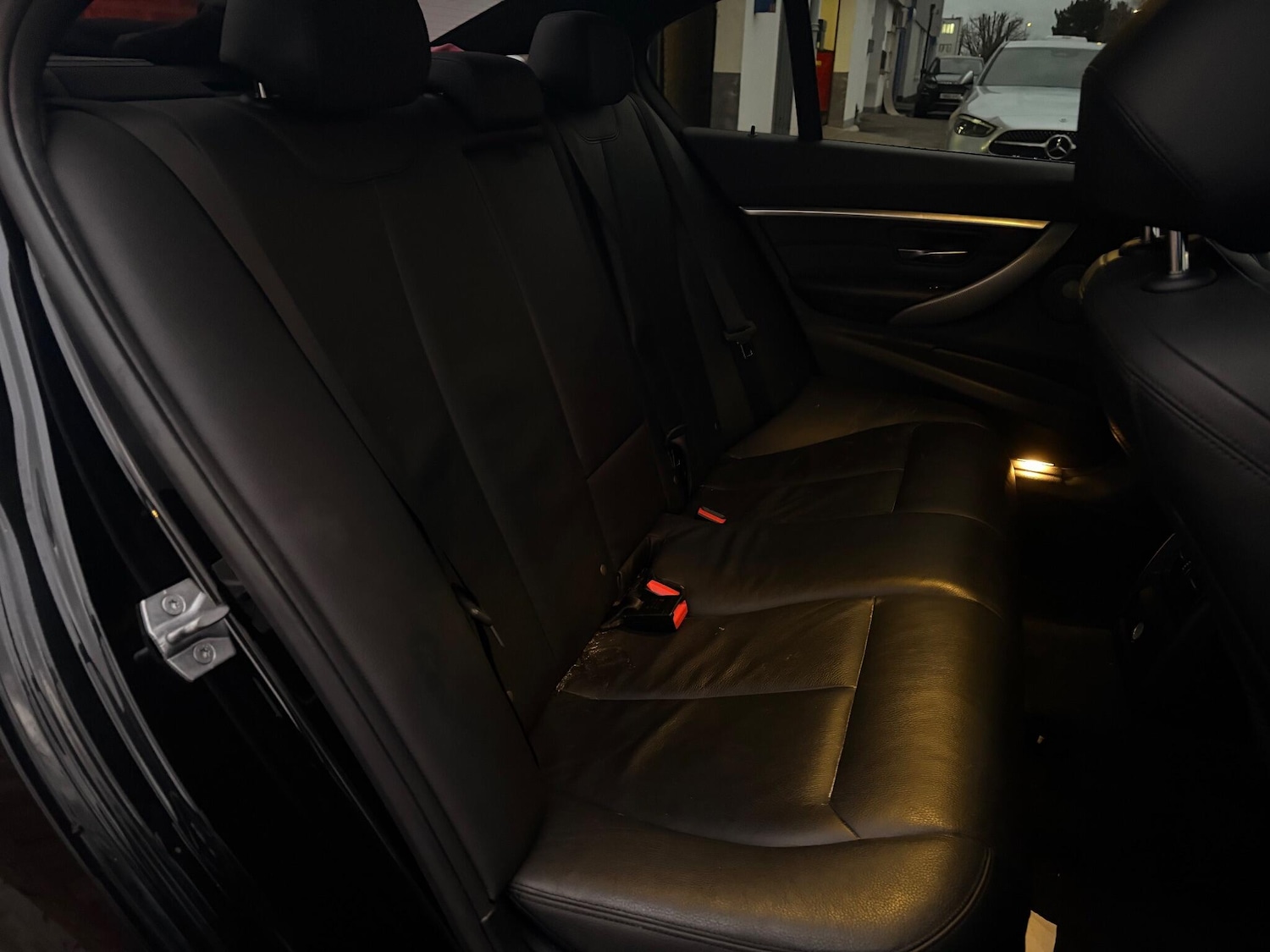 Used BMW 3 Series 2018 for sale - 77143939: Photo 36