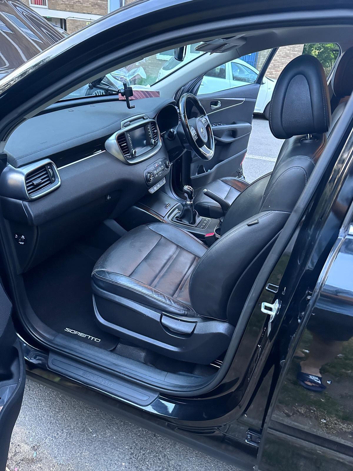 Used Kia Sorento 2016 for sale - 76935778: Photo 16