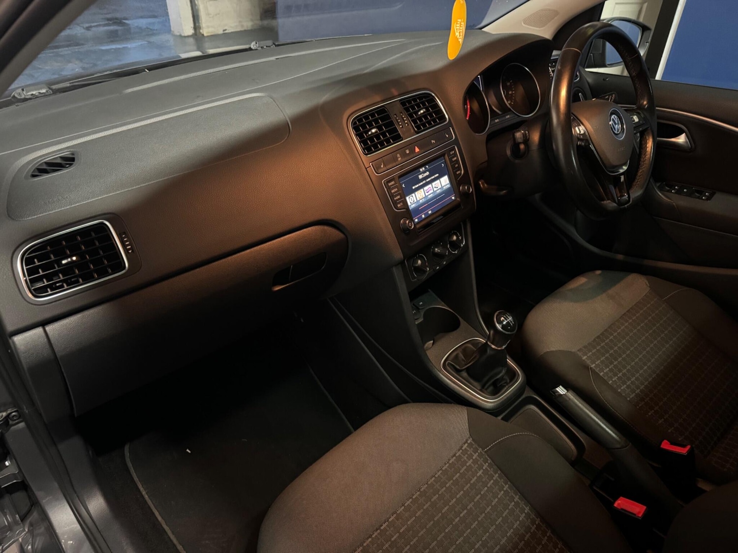 Used Volkswagen Polo 2016 for sale - 77143768: Photo 11