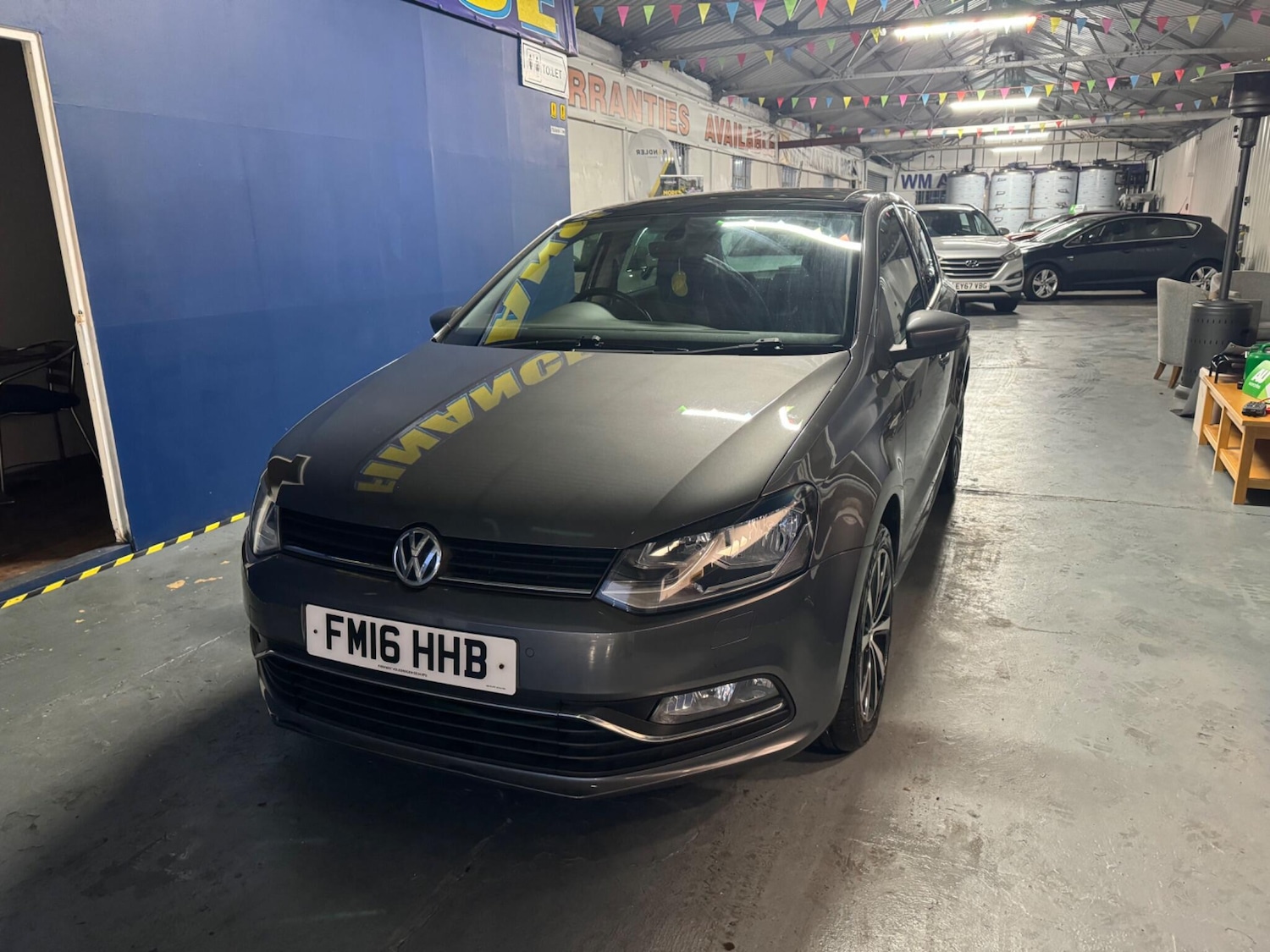 Used Volkswagen Polo 2016 for sale - 77143768: Photo 3