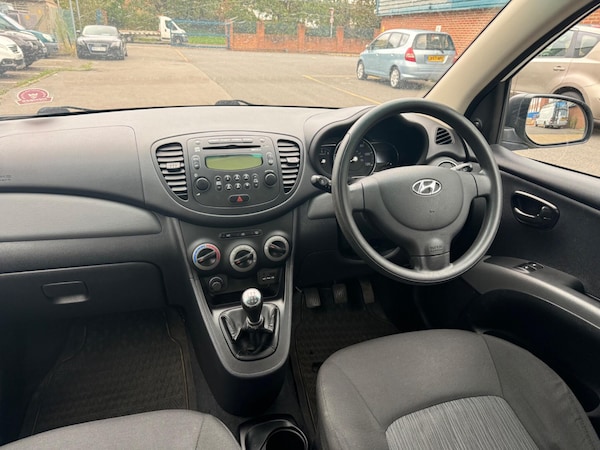 Used Hyundai i10 2013 for sale - 76099530: Photo 12