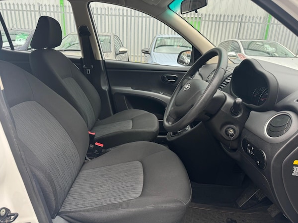 Used Hyundai i10 2013 for sale - 76099530: Photo 17