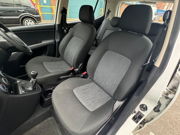 Used Hyundai i10 2013 for sale - 76099530: Photo 29