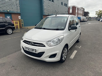 Used Hyundai i10 2013 for sale - 76099530: Photo 3