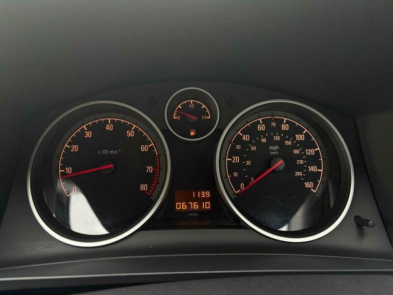 Used Vauxhall Zafira 2013 for sale - 76337871: Photo 22