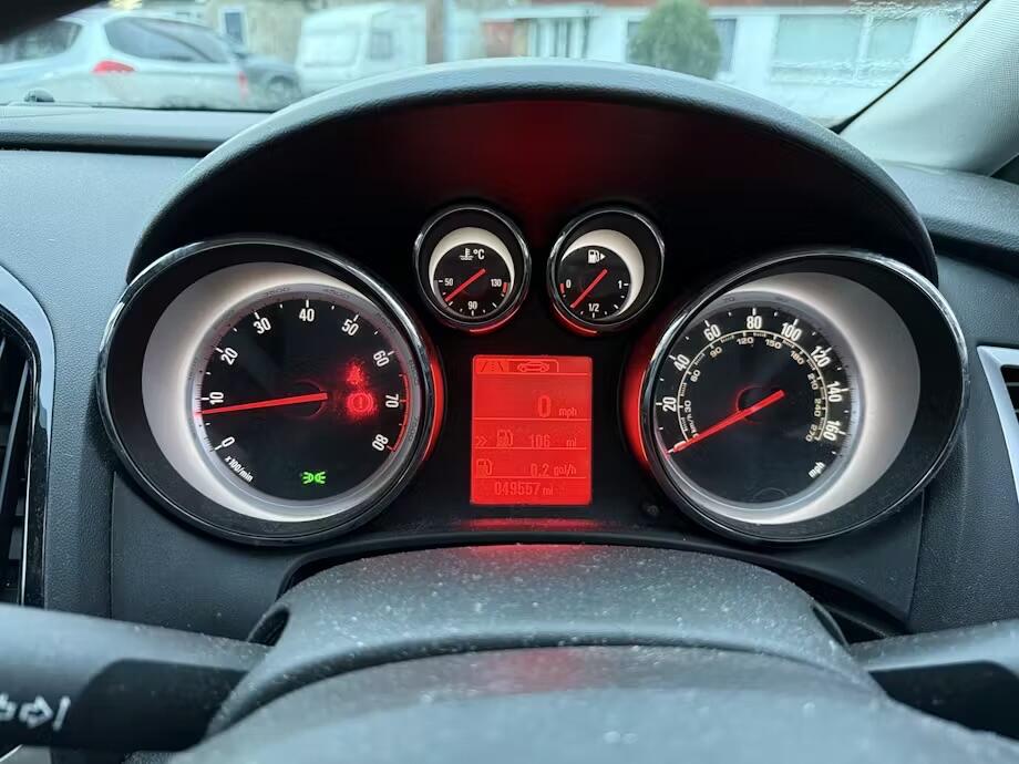 Used Vauxhall Astra 2015 for sale - 77625598: Photo 8