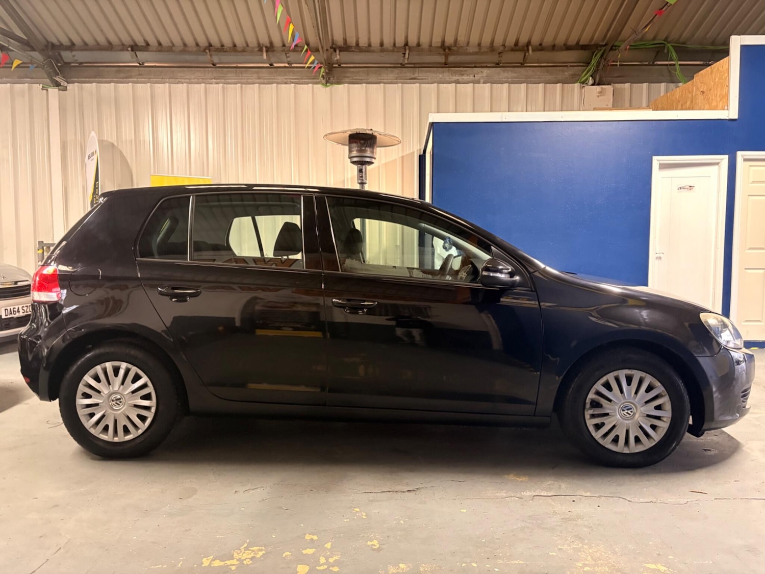 Used Volkswagen Golf 2010 for sale - 77344656: Photo 11