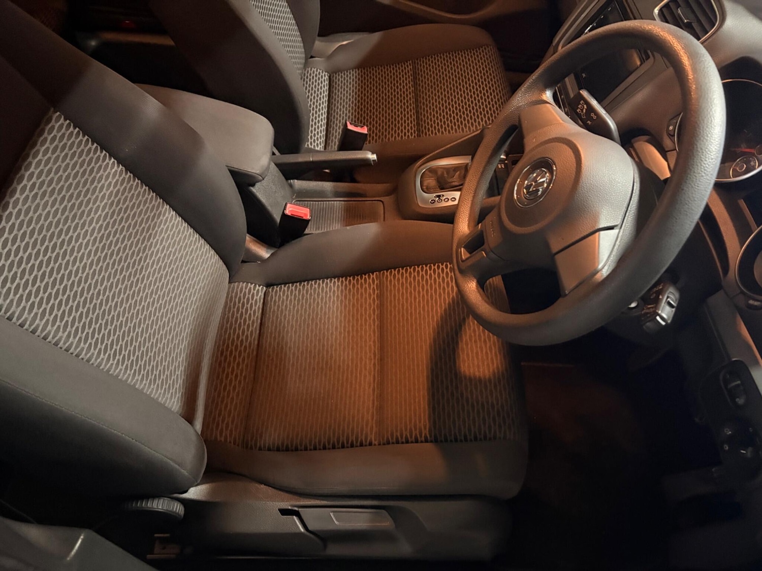 Used Volkswagen Golf 2010 for sale - 77344656: Photo 20