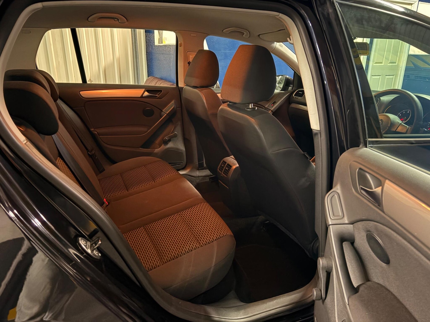 Used Volkswagen Golf 2010 for sale - 77344656: Photo 26