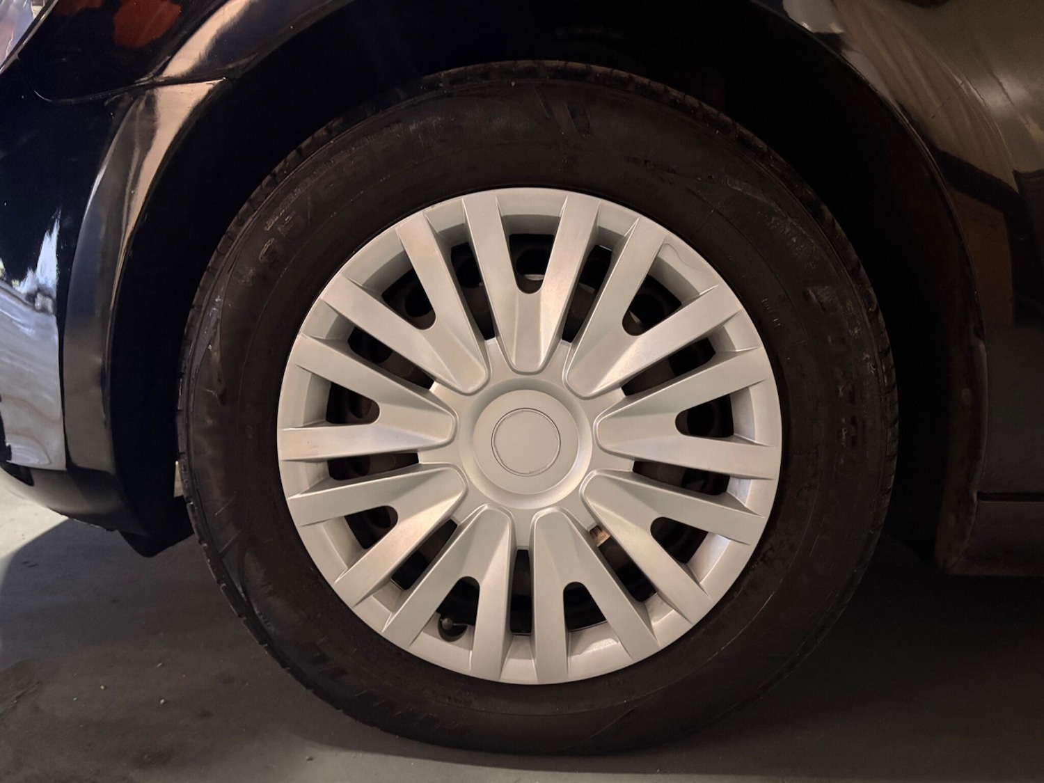 Used Volkswagen Golf 2010 for sale - 77344656: Photo 34