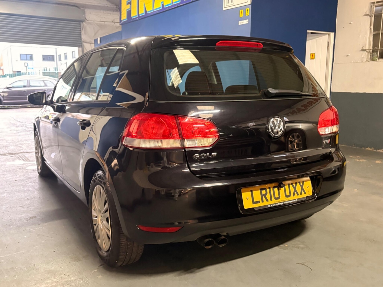 Used Volkswagen Golf 2010 for sale - 77344656: Photo 4