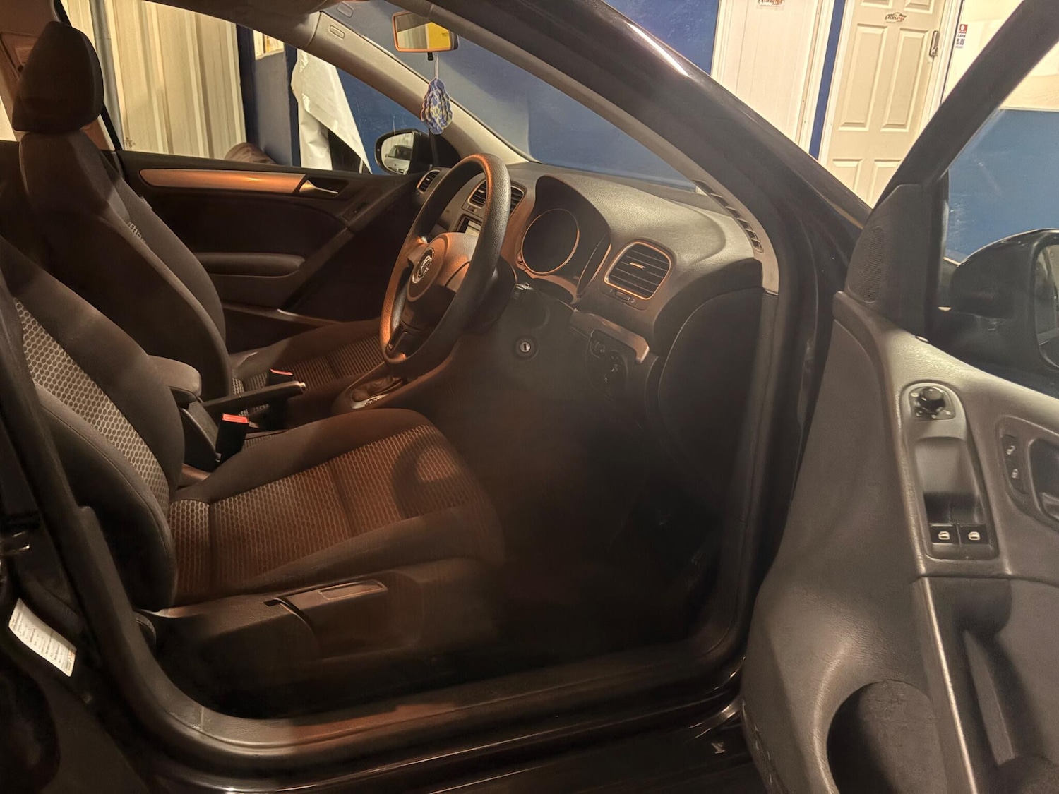 Used Volkswagen Golf 2010 for sale - 77344656: Photo 45