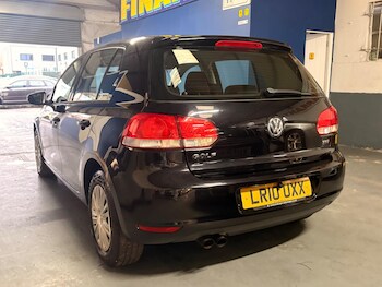 Used Volkswagen Golf 2010 for sale - 77344656: Photo
