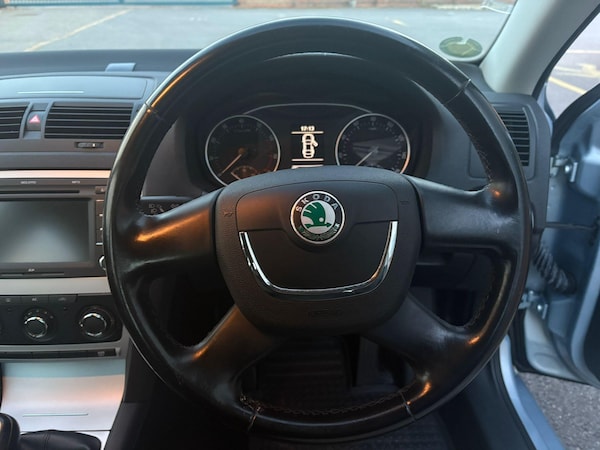 Used BMW 1 Series 2014 for sale - 76189816: Photo 25