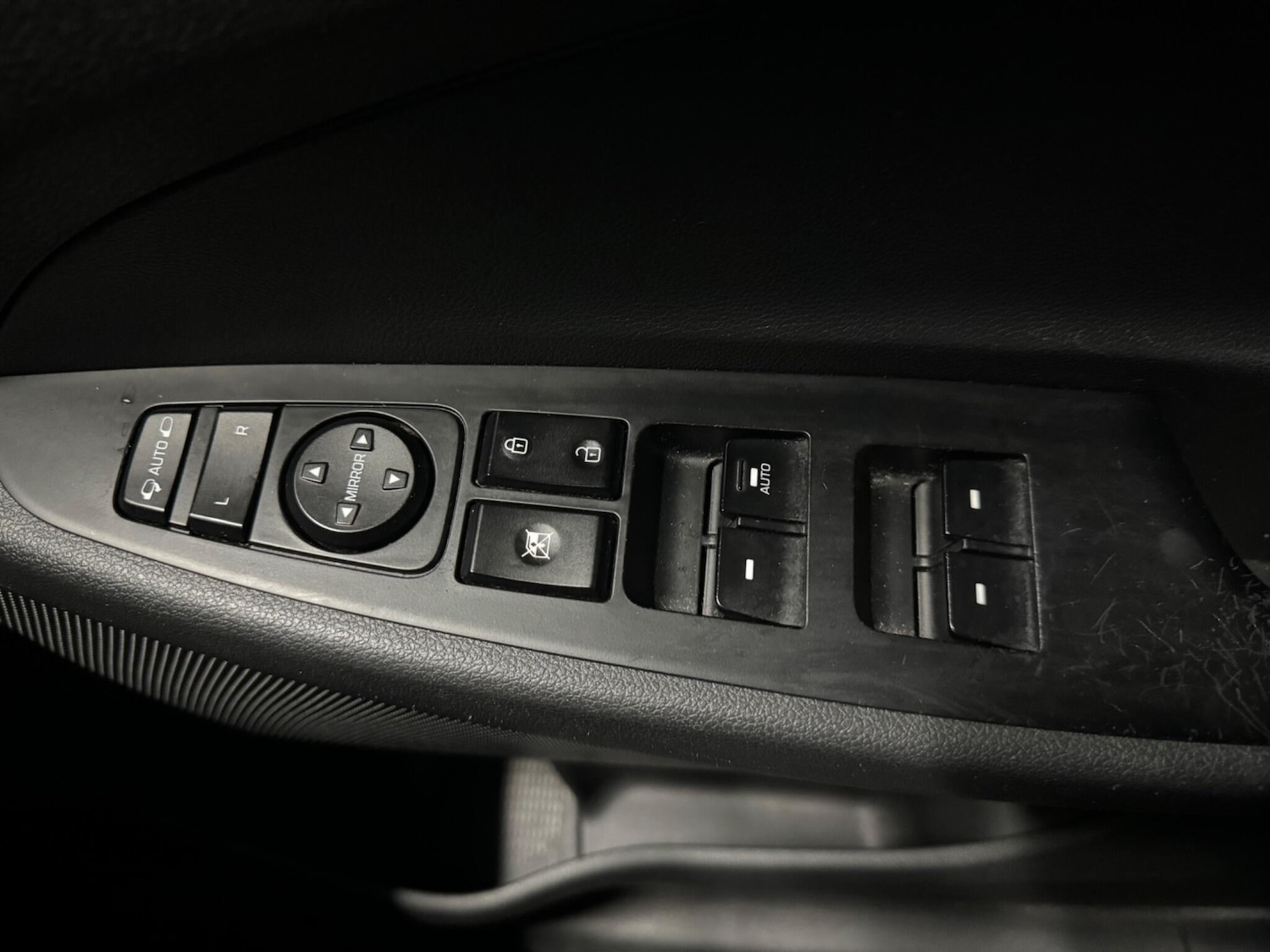 Used Hyundai TUCSON for sale - 77824070: Photo 17