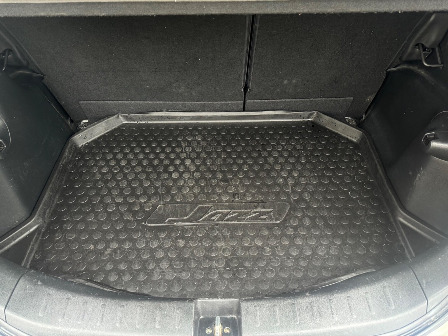 Used Honda Jazz 2014 for sale - 78087043: Photo 29