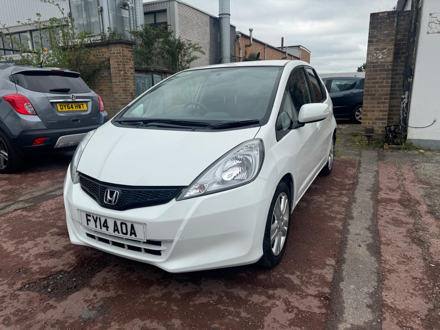 Used Honda Jazz 2014 for sale - 78087043: Photo 3