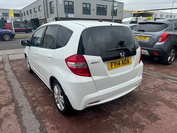 Used Honda Jazz 2014 for sale - 78087043: Photo