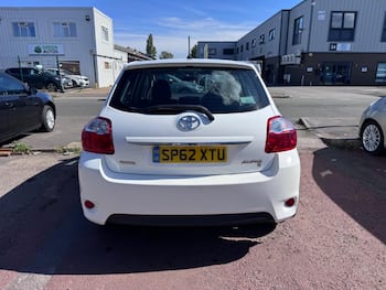 Used Toyota Auris 2012 for sale - 79808599: Photo