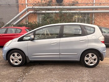 Used Honda Jazz 2009 for sale - 77768671: Photo