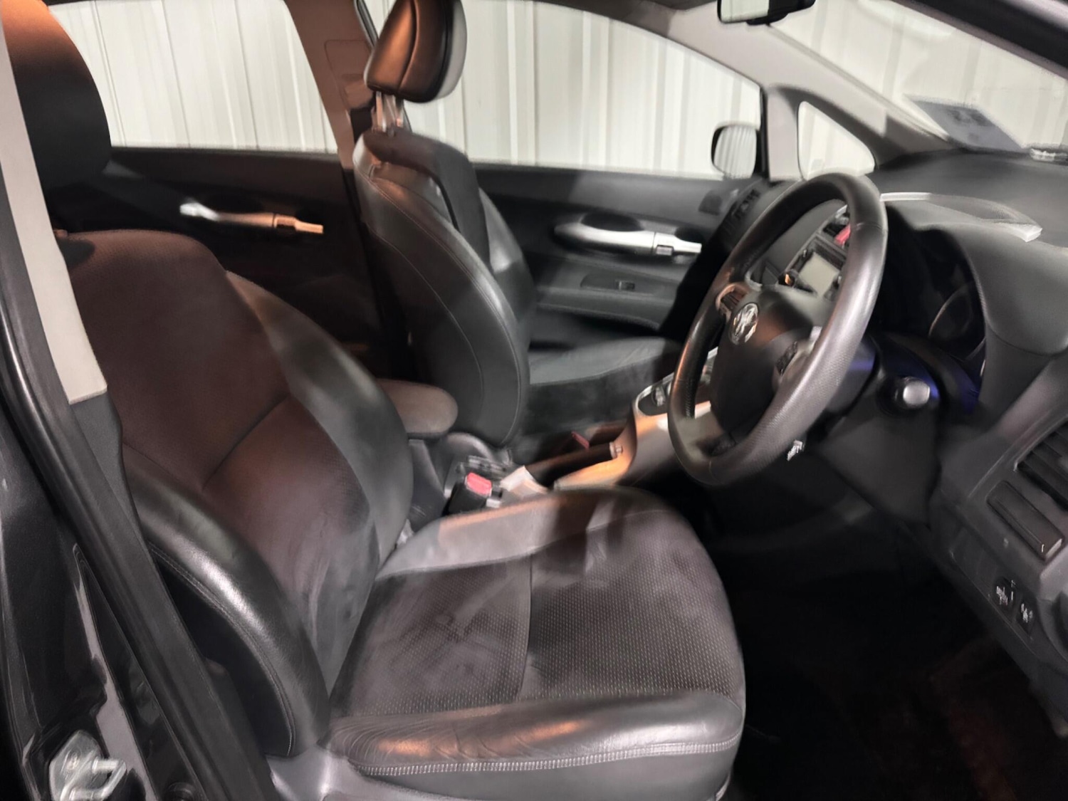 Used Toyota Auris 2012 for sale - 76759559: Photo 10