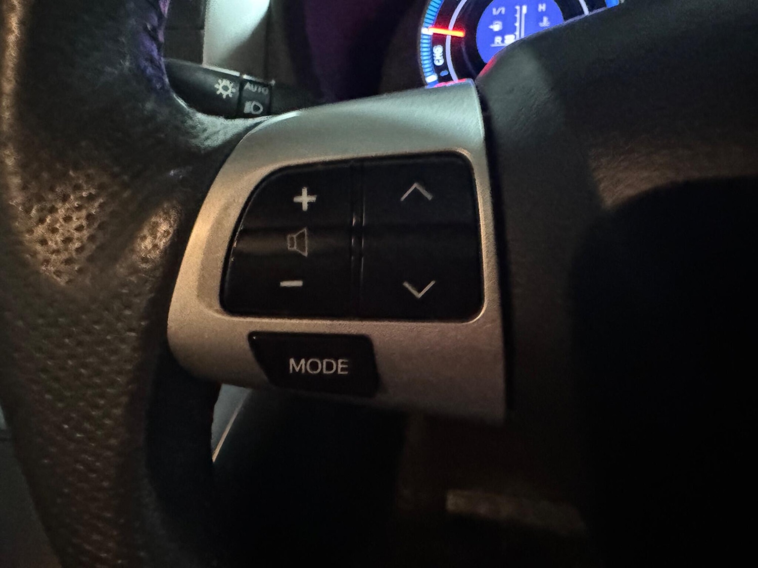 Used Toyota Auris 2012 for sale - 76759559: Photo 16