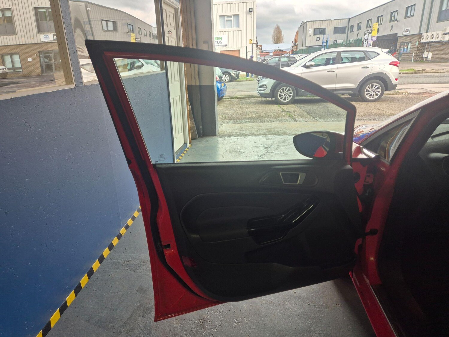 Used Ford Fiesta for sale - 77496970: Photo 24