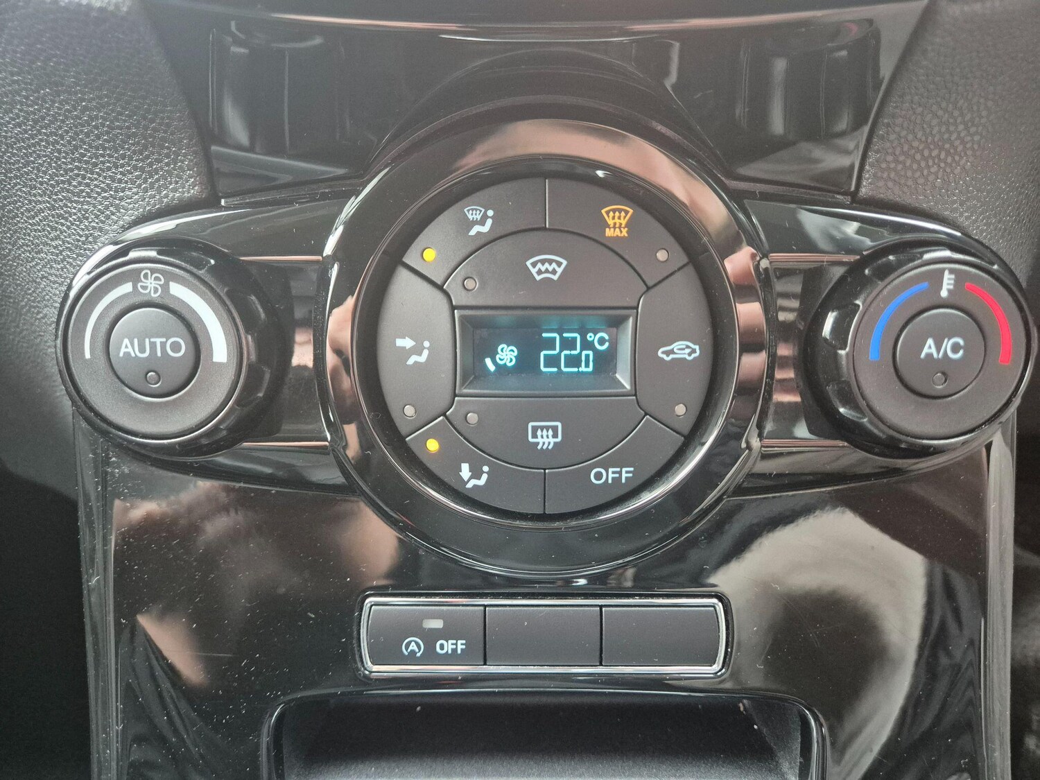 Used Ford Fiesta for sale - 77496970: Photo 34