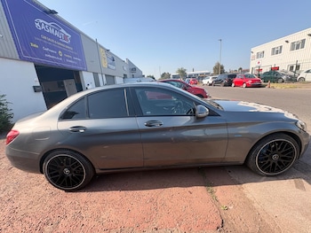 Used Mercedes-Benz C Class 2016 for sale - 78999988: Photo