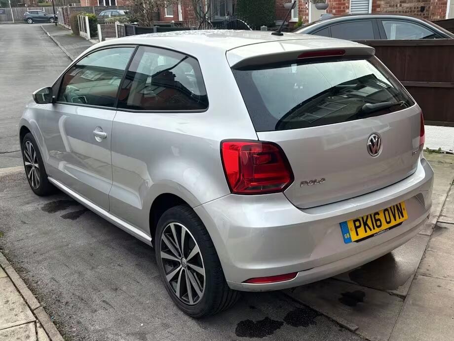 Used Volkswagen Polo 2016 for sale - 77400686: Photo 4