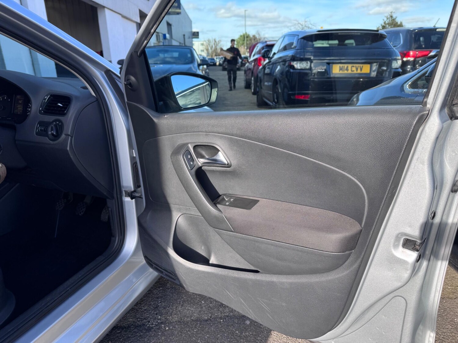 Used Volkswagen Polo for sale - 77658551: Photo 14