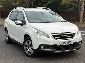 Used Peugeot 2008 2015 for sale - 76042468: Photo