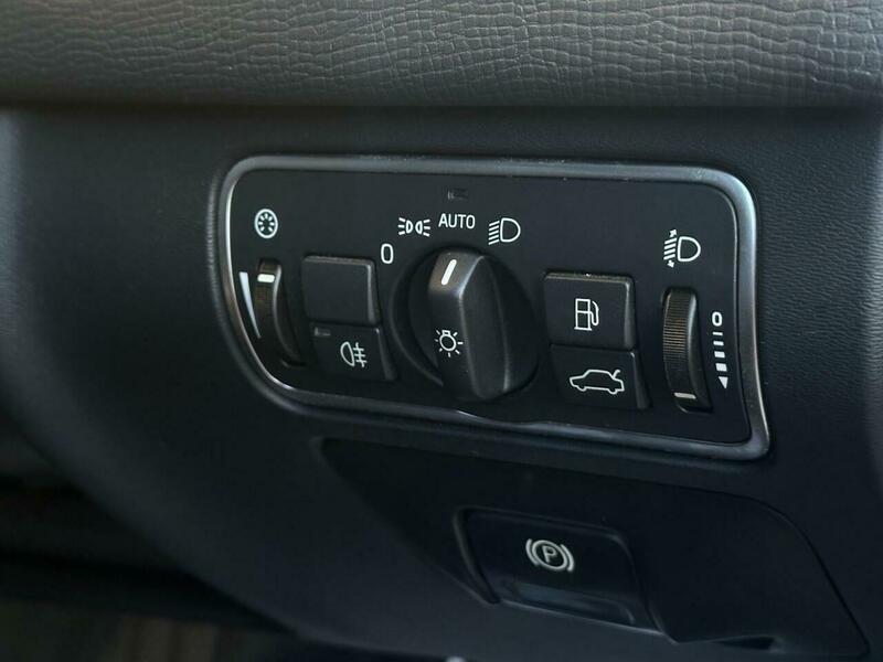 Used Volvo XC60 for sale - 77705189: Photo 19