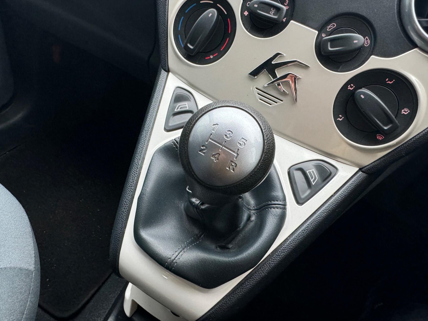 Used Ford Ka 2010 for sale - 76742667: Photo 10