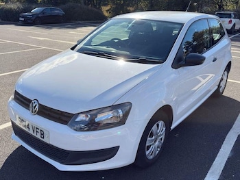 Used Volkswagen Polo 2014 for sale - 76188575: Photo 2