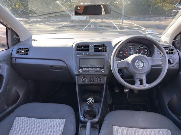 Used Volkswagen Polo 2014 for sale - 76188575: Photo 5