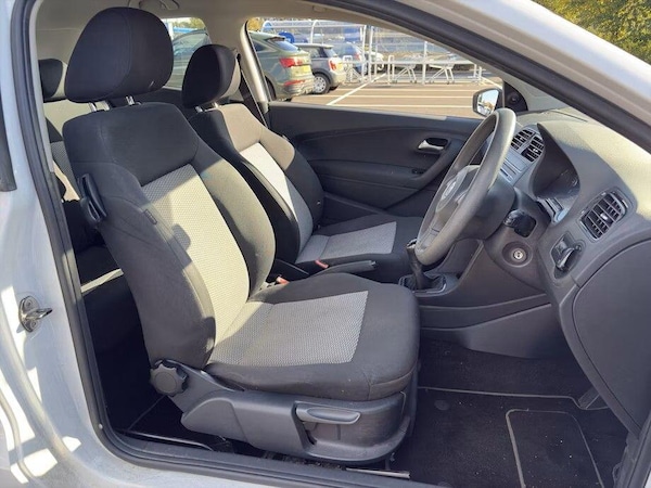 Used Volkswagen Polo 2014 for sale - 76188575: Photo 6