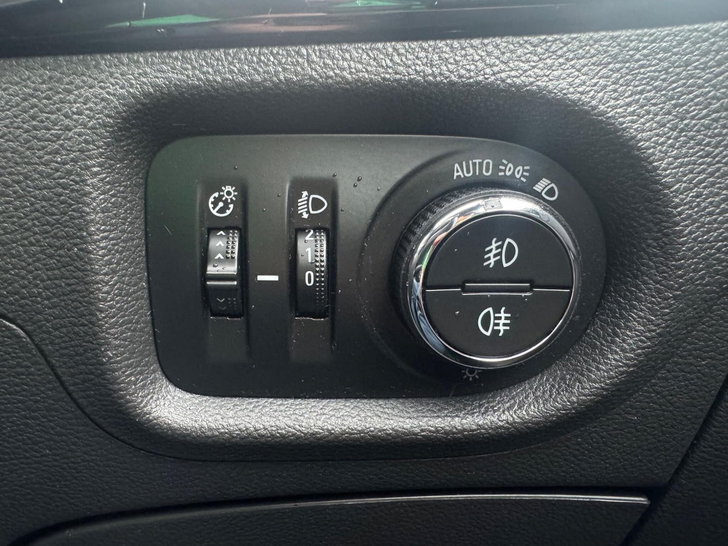 Used Vauxhall Astra 2017 for sale - 77440647: Photo 19