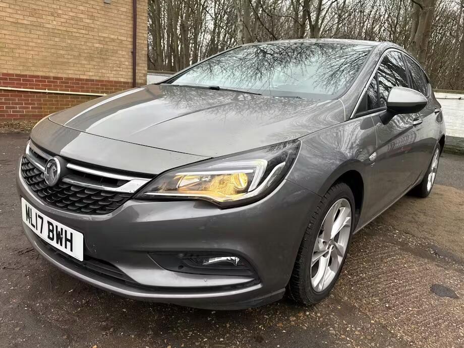 Used Vauxhall Astra for sale - 77440647: Photo 2