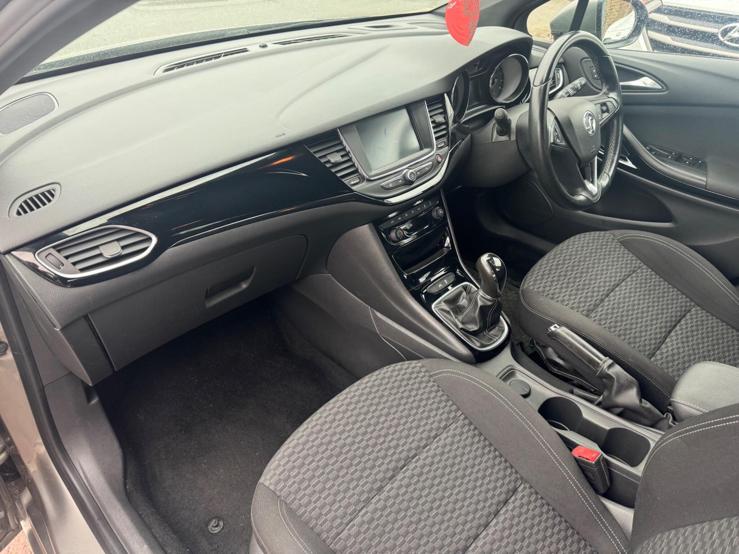 Used Vauxhall Astra 2017 for sale - 77440647: Photo 30