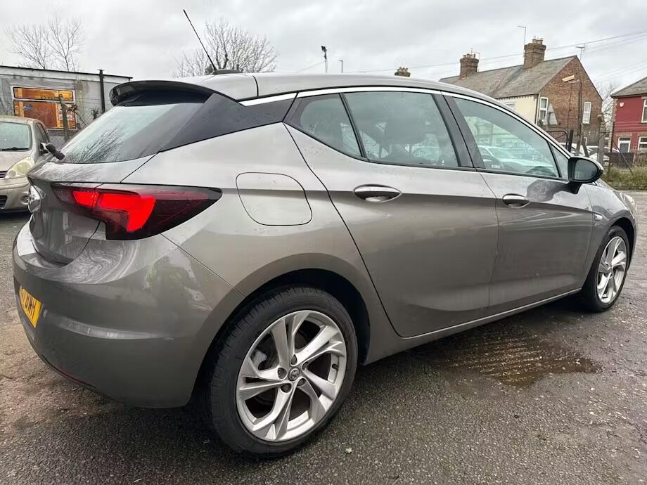 Used Vauxhall Astra for sale - 77440647: Photo 4