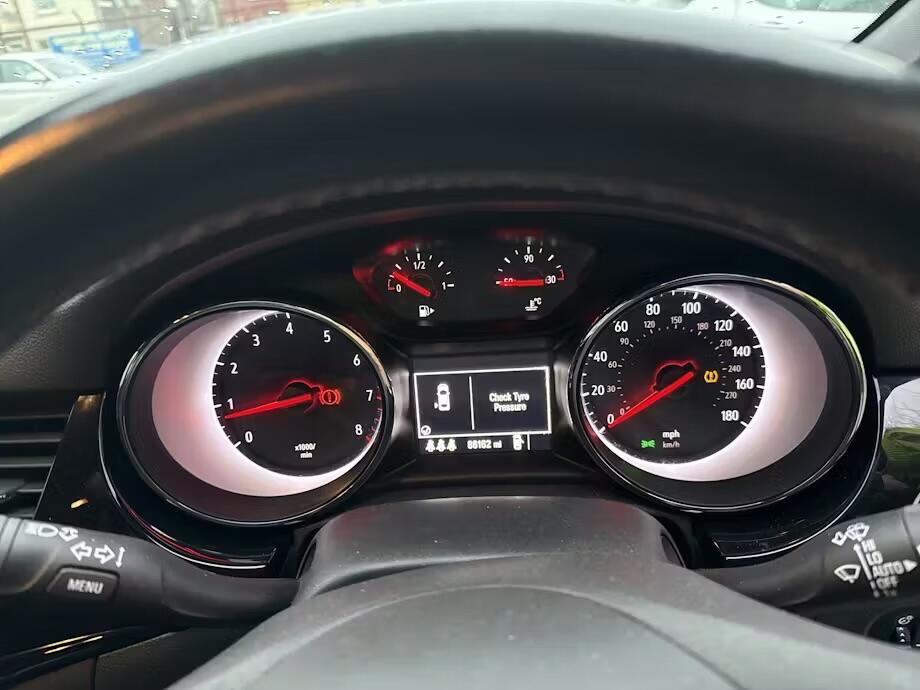 Used Vauxhall Astra for sale - 77440647: Photo 7