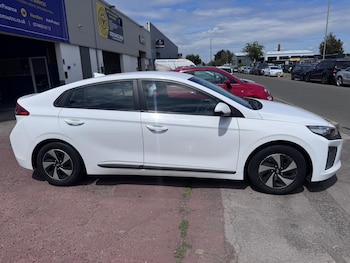 Used Hyundai IONIQ 2017 for sale - 78934499: Photo