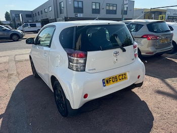 Used Toyota IQ 2009 for sale - 79540410: Photo