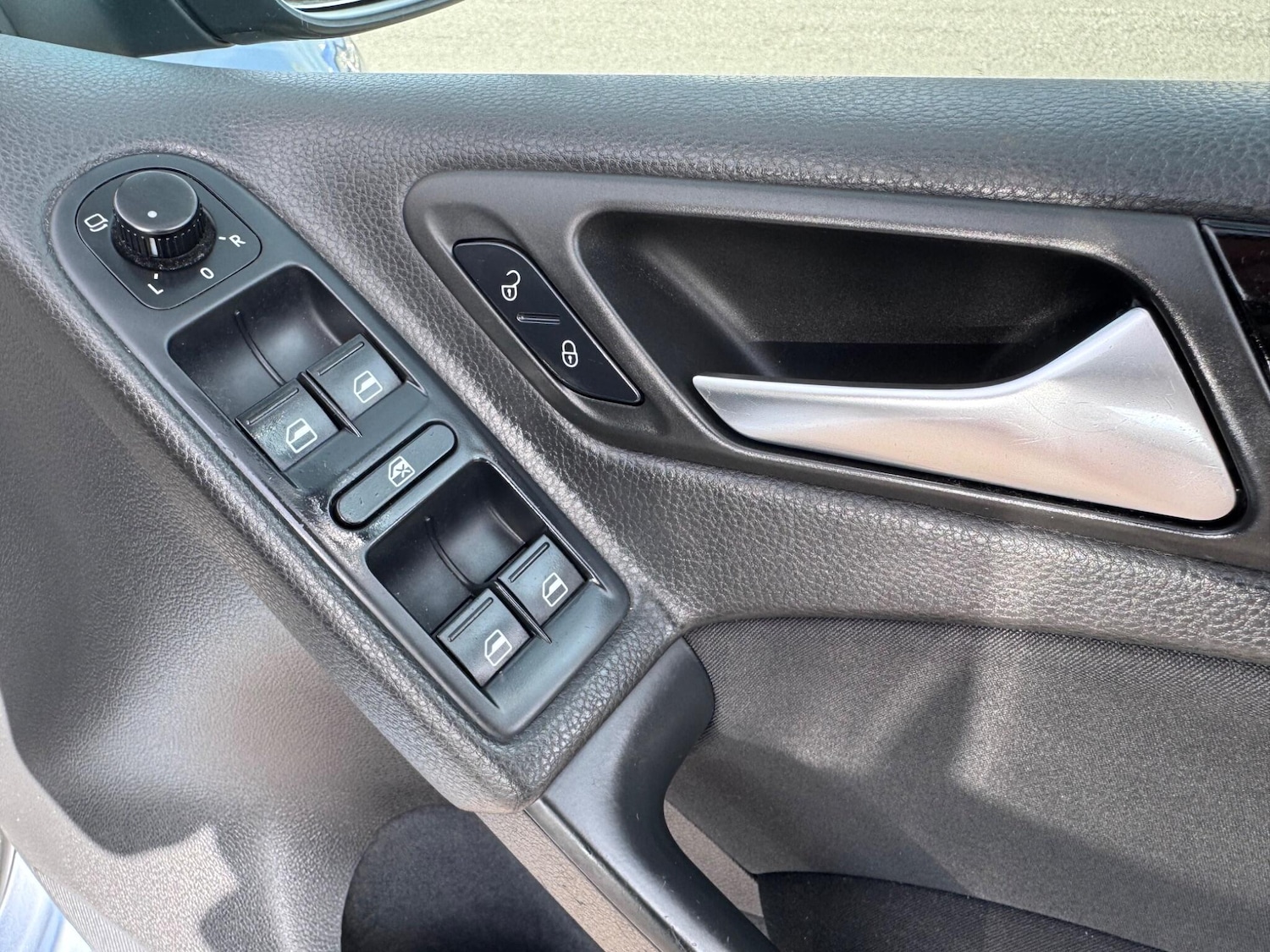 Used Volkswagen Golf 2010 for sale - 78085865: Photo 12